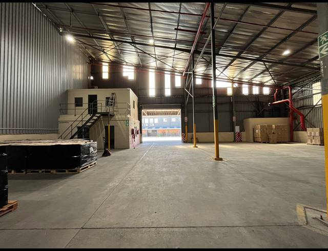 1,000M² WAREHOUSE TO LET IN SHAKAS HEAD